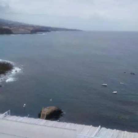 Surfing The Blue I 蓬达德尔伊达尔戈